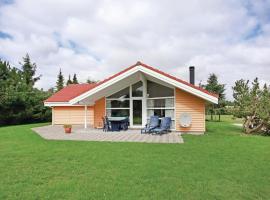 Beautiful Home In Sklskr With 4 Bedrooms, Sauna And Wifi, hytte i Skælskør
