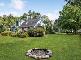 Amazing Home In Rnne With Kitchen, pet-friendly hotel in Rønne