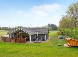 Awesome Home In Ansager With Wifi