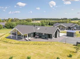 Stunning Home In Bogense With 4 Bedrooms, Sauna And Wifi, luxury hotel in Bogense