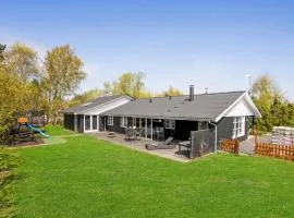 Stunning Home In Rdby With 3 Bedrooms, Sauna And Wifi