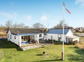 Beautiful Home In Nykøbing M With Wifi