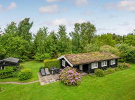 Beautiful Home In Skibby With 2 Bedrooms And Wifi, feriehus i Skibby