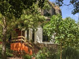 La Molina - casas independientes en naturaleza excepcional، مكان عطلات للإيجار في سيتينيل