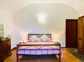 BORGO CAMILLO, vakantiewoning in Lenno