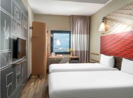 Ibis Istanbul Tuzla Hotel, hotel in Tuzla