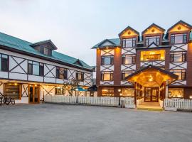 Apple Orchard Resort & Spa, hotell med parkering i Srinagar