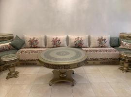 Petite Villa de 160m2 à Mohammedia, smeštaj za odmor u gradu Moamedija