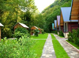 Chalet Rivier • შალე რივიერ, chata v destinaci K'eda