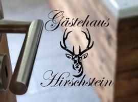 Gästehaus Hirschstein - Hochwertige Ferienwohnung in sehr ruhiger Lage direkt am Fluss Göltzsch, hotel económico en Reichenbach im Vogtland