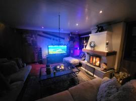 Ski In - Ski Out, Jacuzzi, Panorama View, cabana o cottage a Geilo