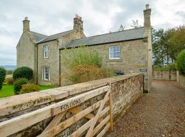 Follions Farmhouse, hotel with parking in Morpeth