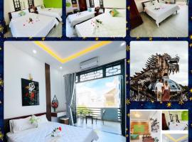 Full House Homestay, Ferienunterkunft in Huế