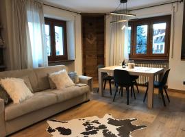 4Seasons appartamenti, apartment in Sauze dʼOulx