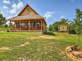 2 Mi to Lake Hamilton Hot Springs Cabin with Loft!