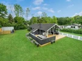 Three-Bedroom Holiday Home In Toftlund