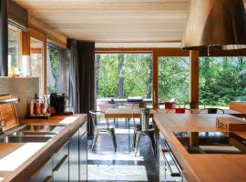 Crans Montana under the stars, hótel í Crans-Montana