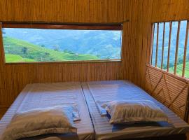 Mâm Xôi Homestay, hotel v destinaci Nam Khoa