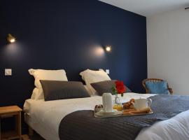 Hôtel et appartements les platanes, hotel em Thueyts