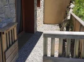 T2 cabine 6 pers au pied des pistes, hotel que acepta mascotas en Orcières