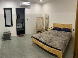 Chi’s House