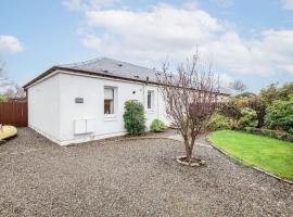Heather Cottage, 2 bedroom in Comrie, hotel em Comrie