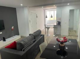 Moderno apartamento en Elche, holiday rental in Elche