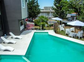 Hotel Terrazas by CPH, hotel v mestu Villa Carlos Paz