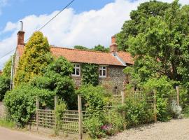 Forge Cottage, hotel with parking in Stiffkey