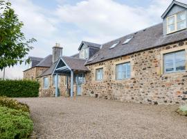 Hume Orchard Steading, casa de campo em Hume