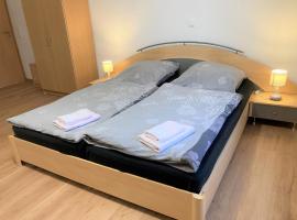 Hotel Zur Henne, hotel v destinaci Schmiedefeld am Rennsteig
