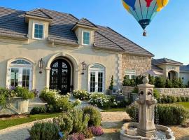 Domaine Chardonnay, отель в городе Темекула