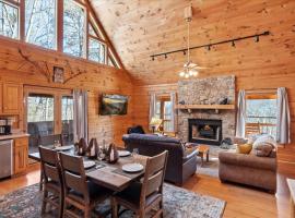 SunnySierra Cabin, hotell i Sevierville