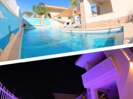 Villa Paglianiti - Your FAMILY Residence!, aparthotel en Briatico