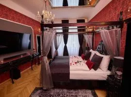 Sophie's Place - Love Edition