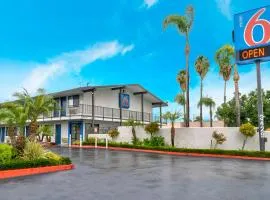 Motel 6-El Monte, CA - Los Angeles