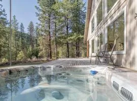 Pine Tree Cottage by NW Comfy Cabins