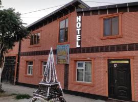 Family Guest house - Friends-J, hotel en Nukus