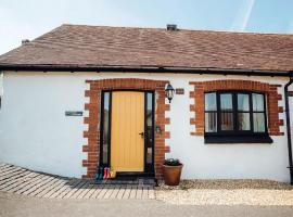 Flemish Cottage - Uk6720, hotel with parking in Lydstep