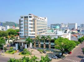 Saigon Quy Nhon Hotel, hotell i nærheten av Phu Cat lufthavn - UIH i Quy Nhon