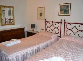 Two-room apartment in Tuscany country style