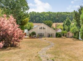 Greenacre, holiday home in Fawkham