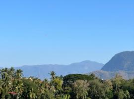 NamKhan Riverside, hotel in Luang Prabang