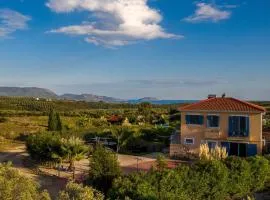 Villa Finiki Messinia upstairs
