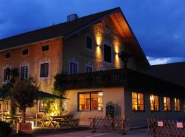 Landwirtschaft Gut Staudham, hotel v destinaci Wasserburg am Inn