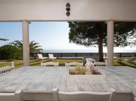 Villa Cortesia Maritima - seaside & private