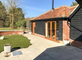 Chick Hatch Barn, hotel din Kelsale