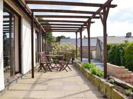 Three Views Bungalow, cottage in Talgarth