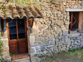 Maison familiale chaleureuse idéalement située