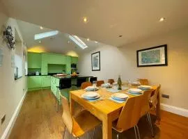 Wordsworth House HOT TUB HIRE AVAILABLE